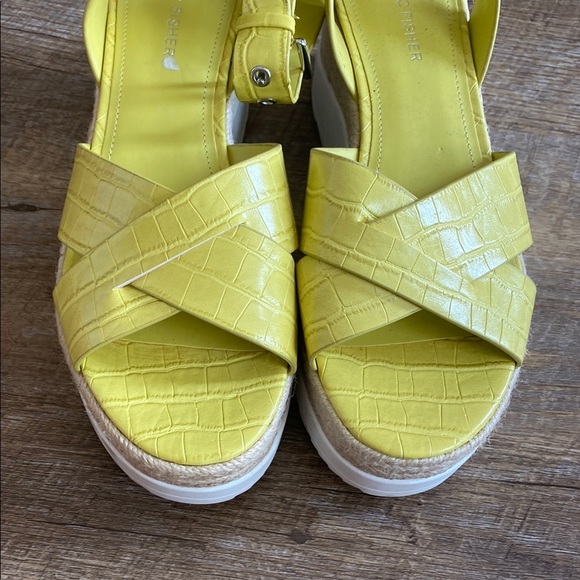 Marc Fisher Zarita Espadrille Wedge Sandal Size 8 - Picture 7 of 8